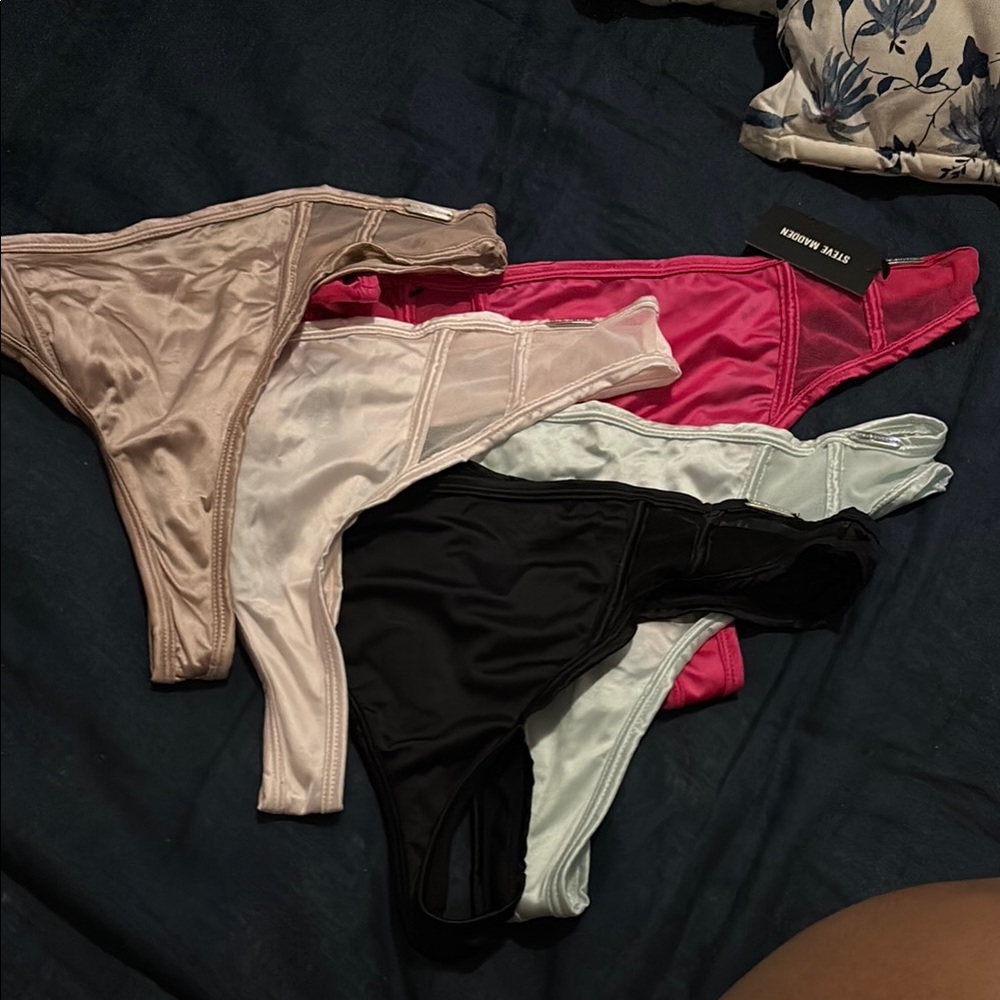 Skims Satin Thong Set - Multicolor